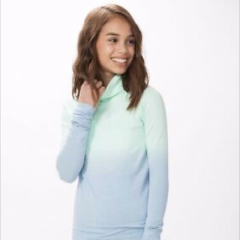 Ivivva ombré “The fastest Pullover”